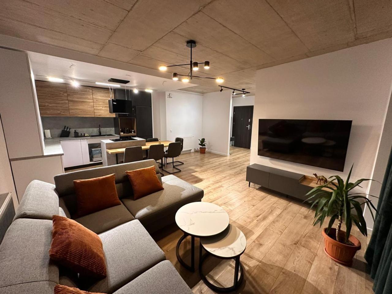 The Perfect Space - New1Bedroom & Parking Targu Mures Luaran gambar